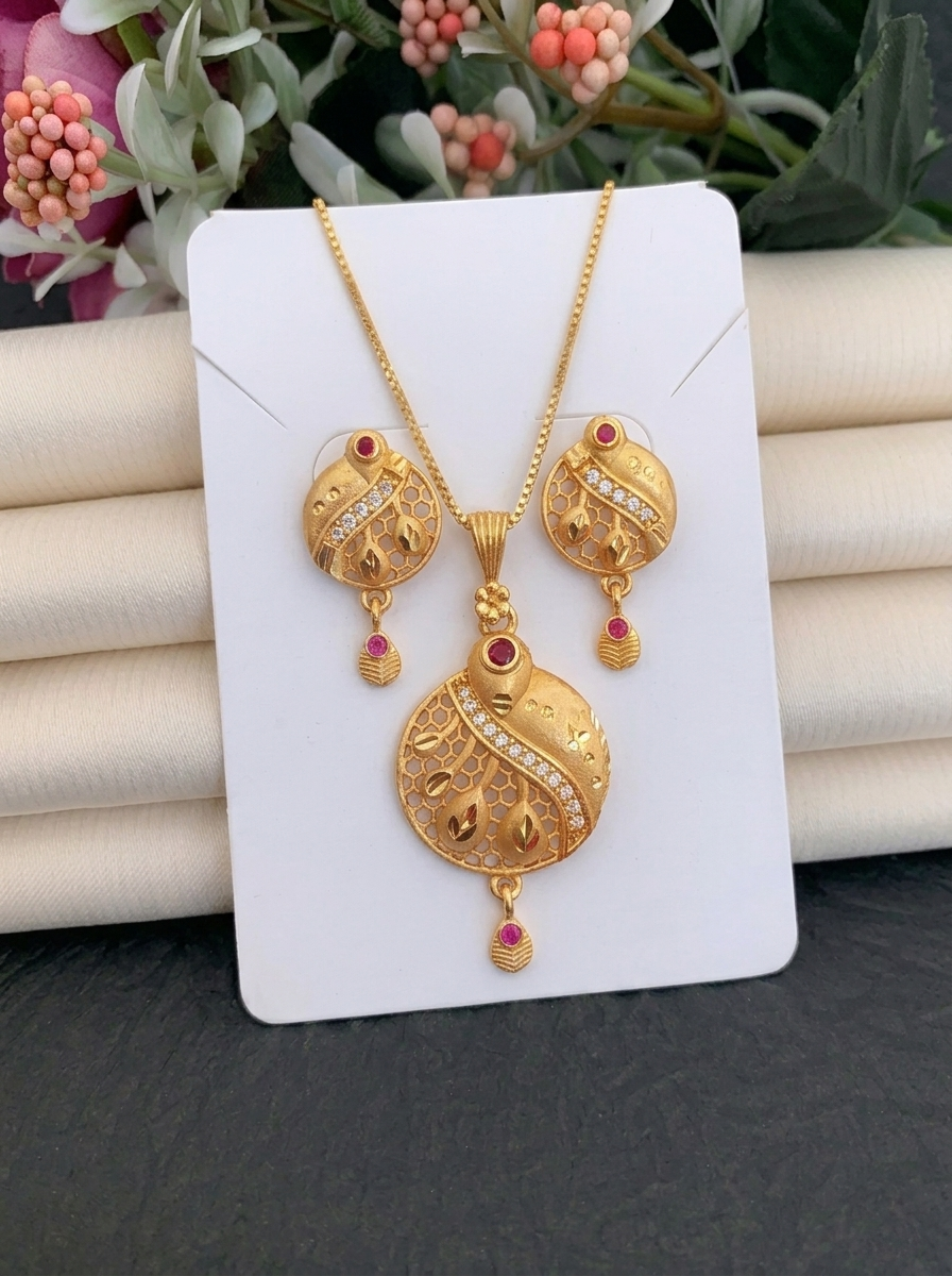 Oval Leaf Ruby Pendant Set