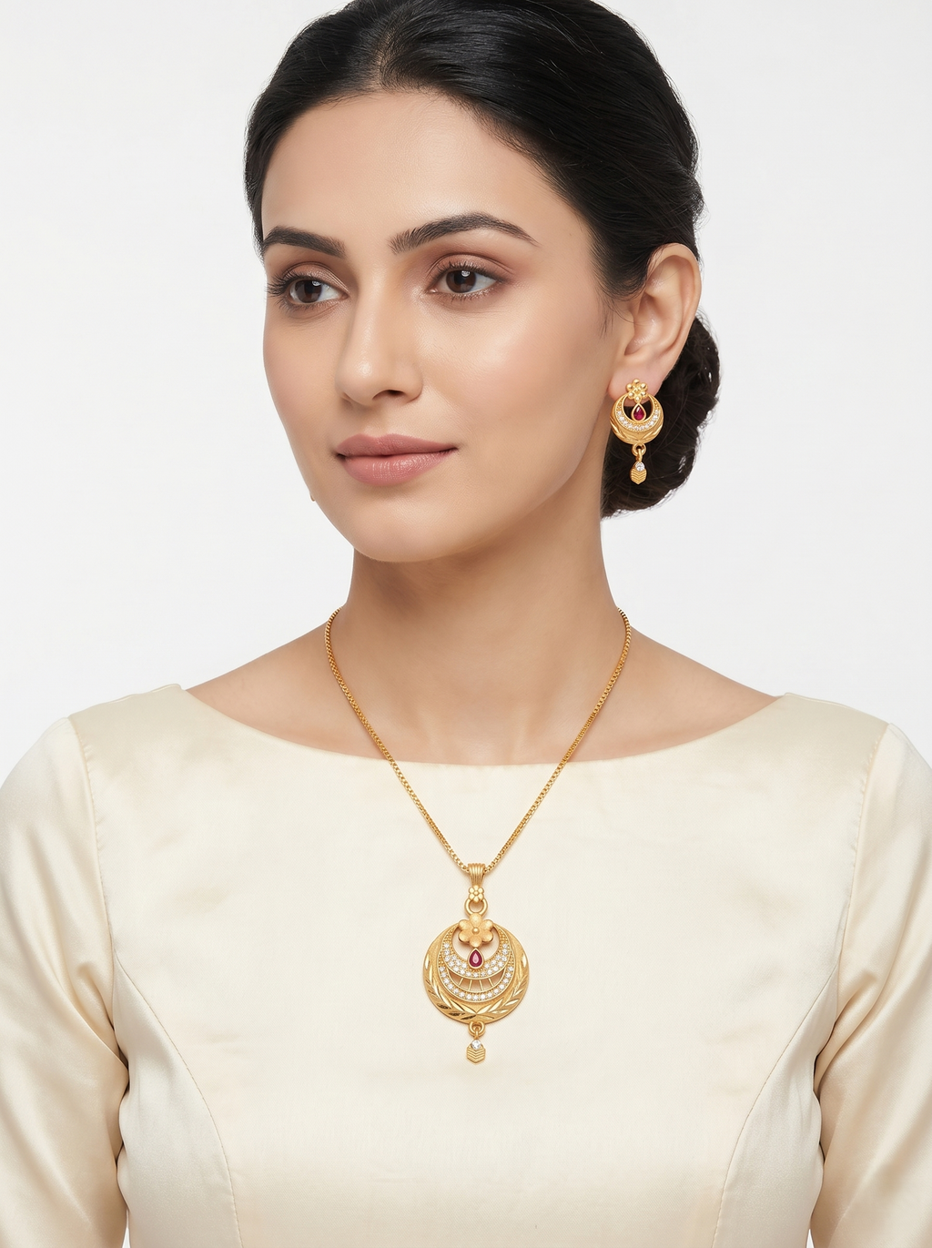 Round Floral Ruby Pendant Set