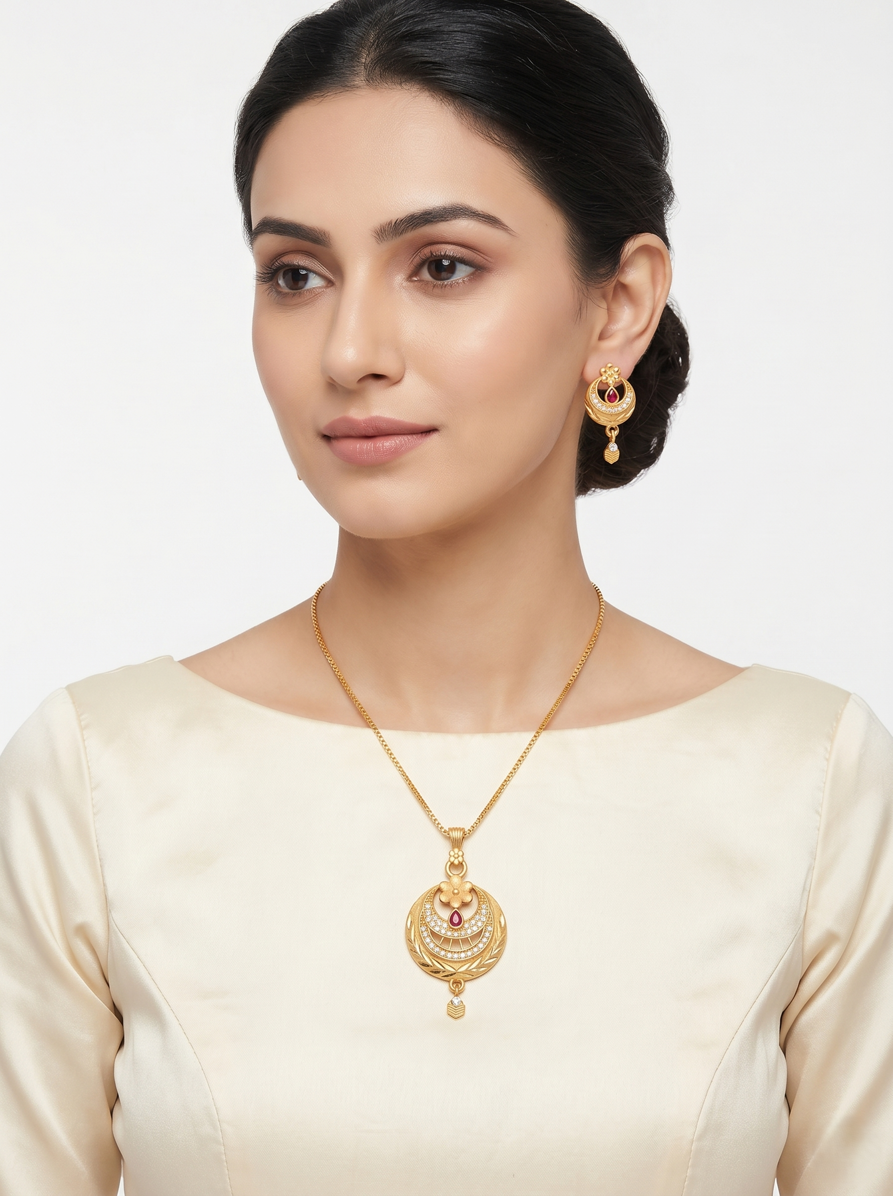 Round Floral Ruby Pendant Set