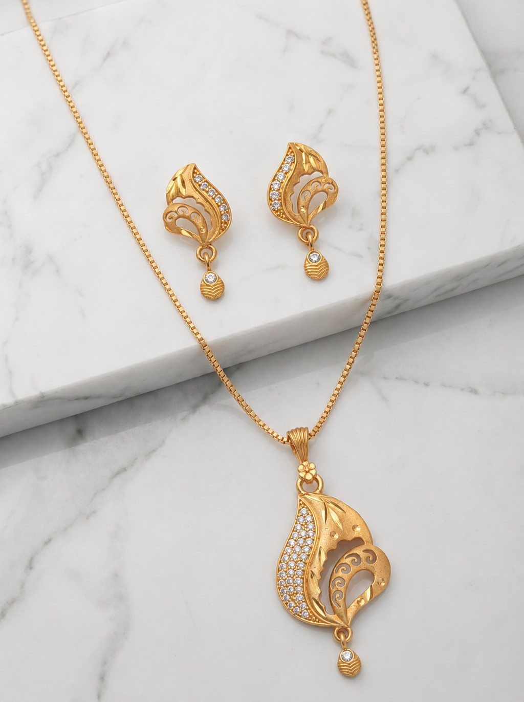 Paisley Drop AD Pendant Set