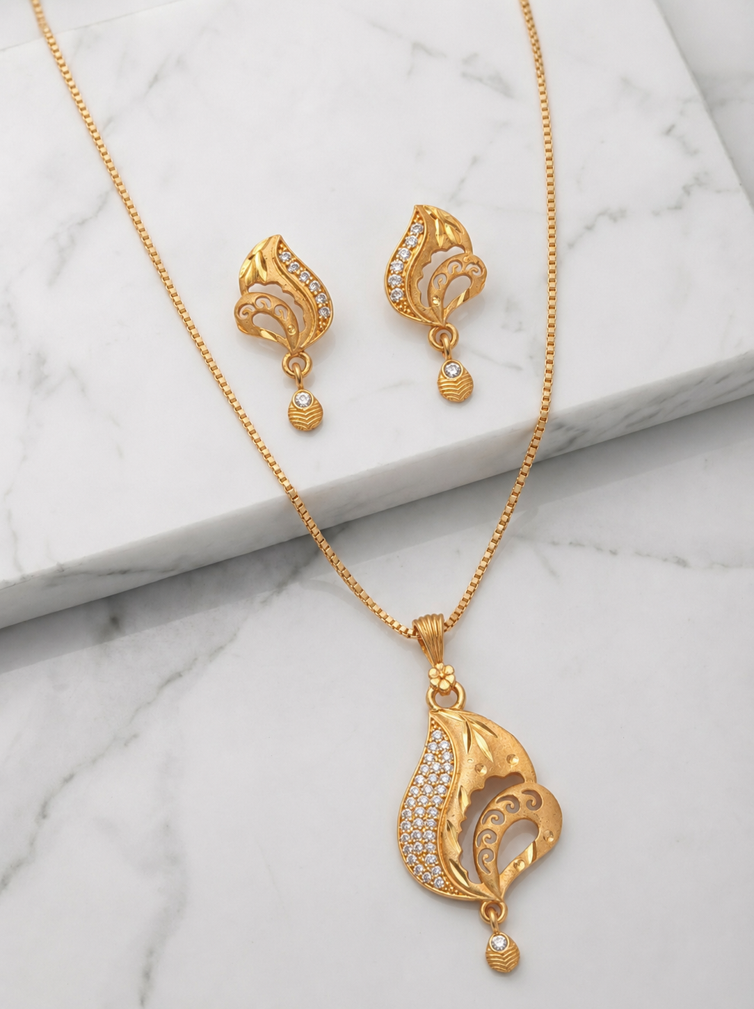 Paisley Drop AD Pendant Set