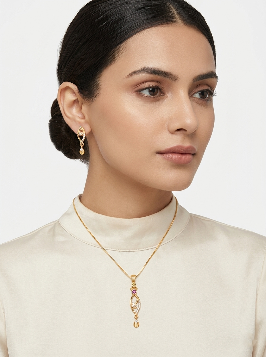 Leaf Shape Heart Pendant Set